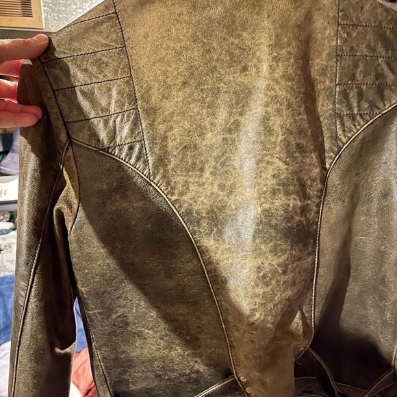 ZARA chocolate brown quality genuine leather
Motorcycle DISTRESSED Jacket- Large - Picture 15 of 16